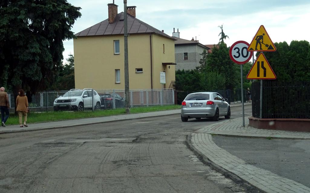 Na Sportowej będzie nowy asfalt- zdjęcia