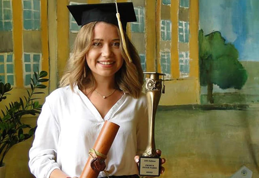 Weronika Lesiak ze statuetką Primus Inter Pares!