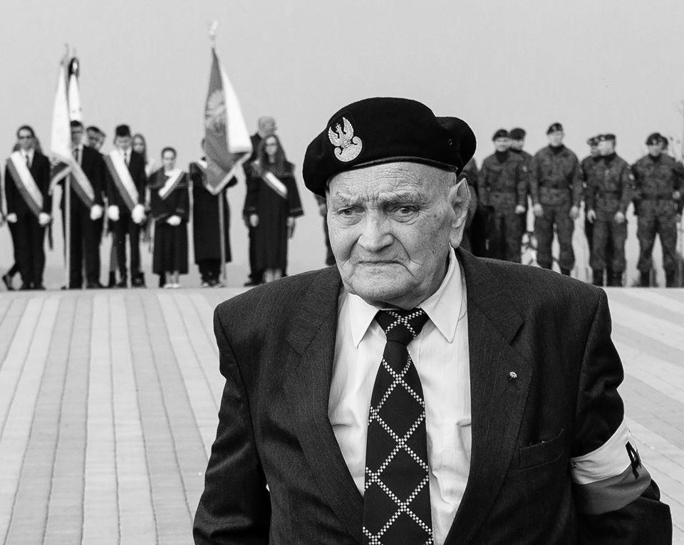 Nie żyje Kazimierz Rzucidło, były więzień obozu w Pustkowie