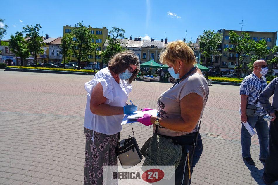 Prawie 1,5 tysiąca podpisów na Rafała Trzaskowskiego