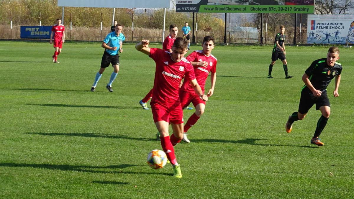 Piłkarze muszą być gotowi nawet na 42 kolejki!