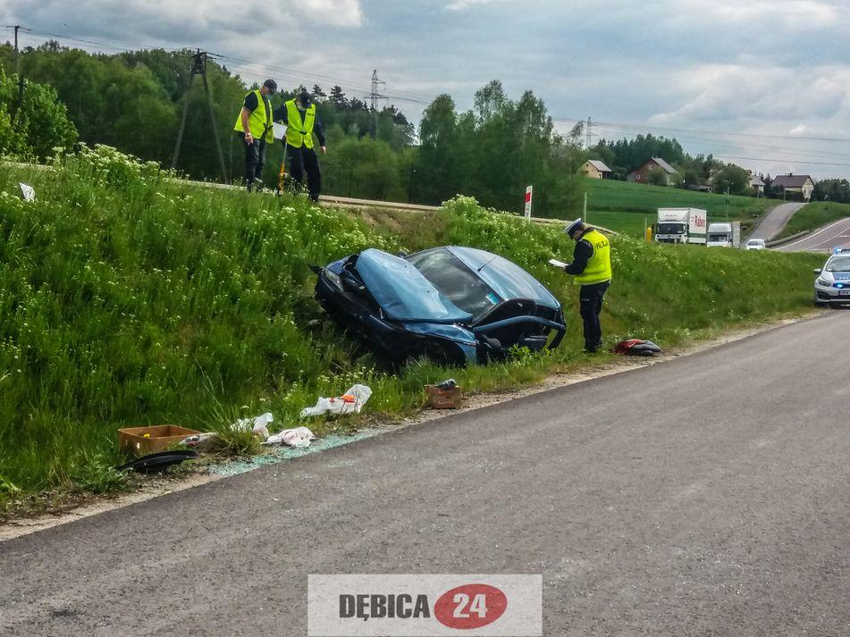 Drugi uczestnik uciekł. Droga zablokowana - zdjęcia