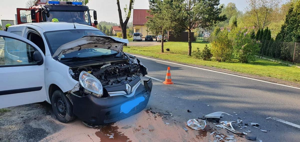 Ciężarówka wjechała w renault