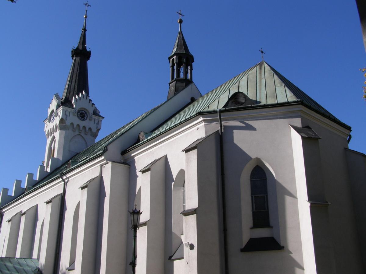 Kościoły będą otwarte. Biskup aktualizuje dekret