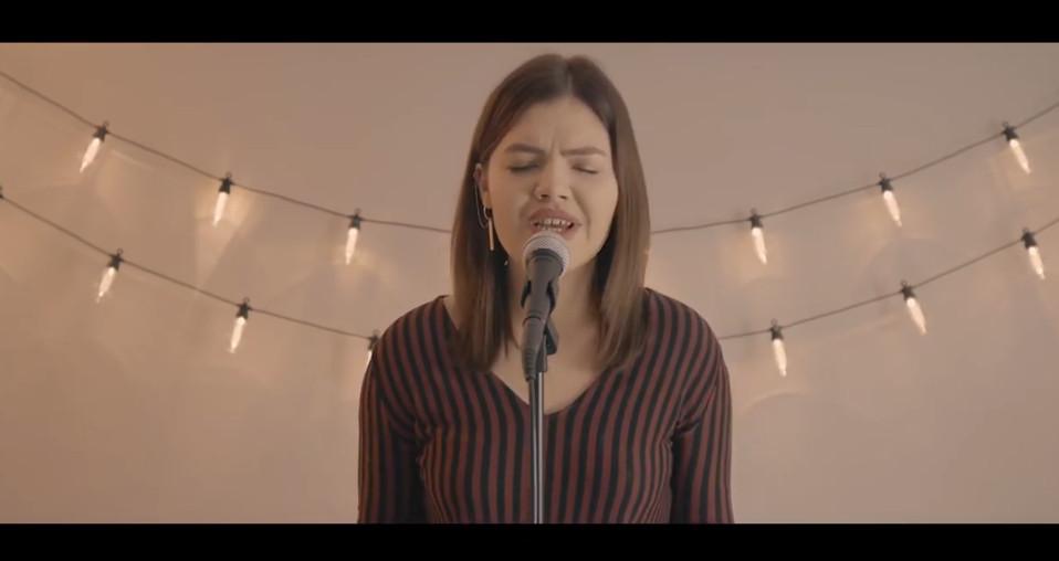 Podomowe melodie: Aleksandra Występek - senNIE