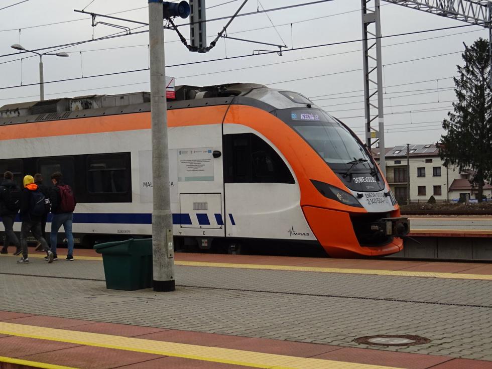 PolRegio ogranicza kursowanie pociągów