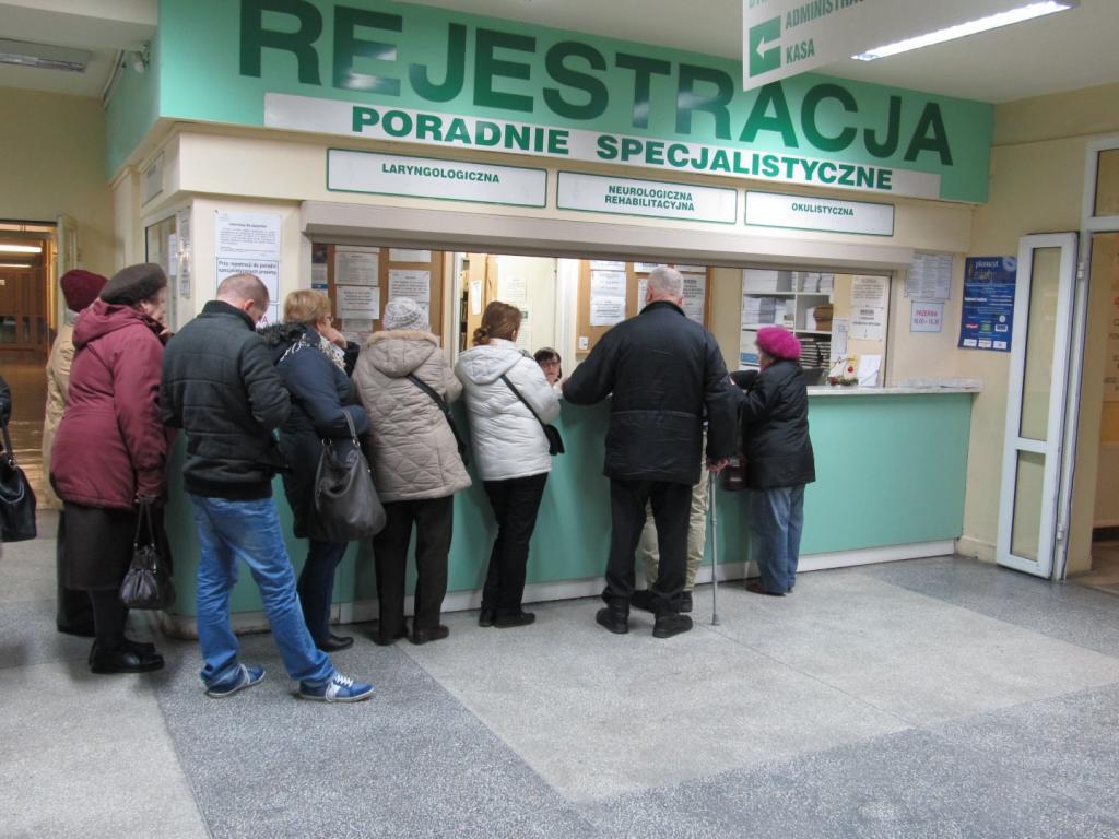 Zabiegi nie są odwoływane, pracują wszystkie poradnie