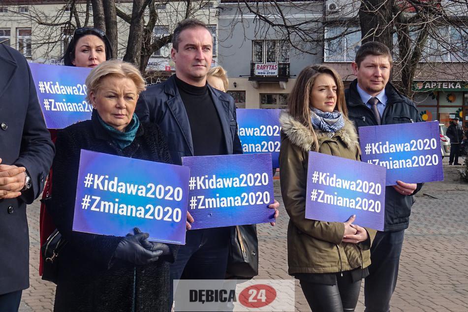 Koalicja Obywatelska też zbierała podpisy