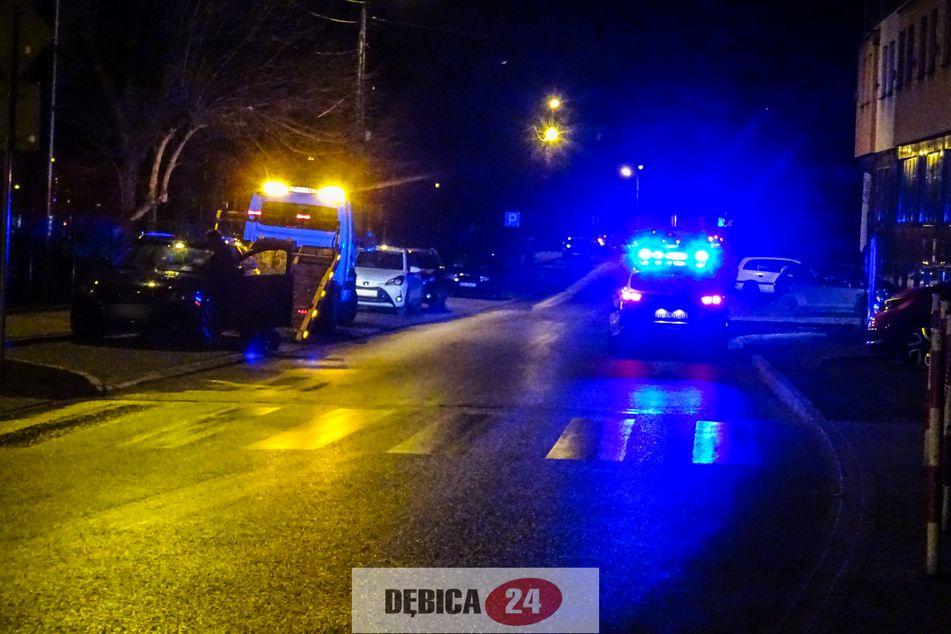 Podejrzani w rękach policji, auto zabrała laweta