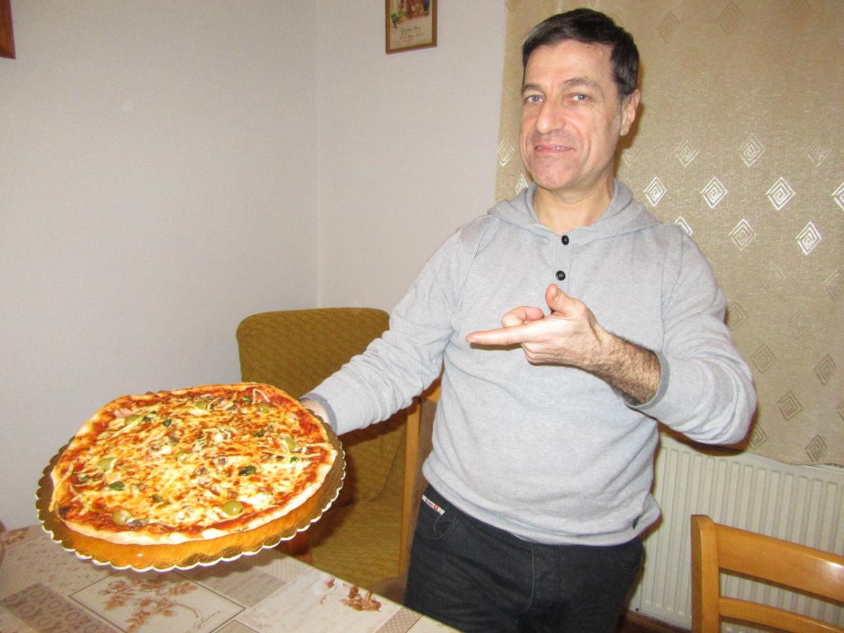 Francesco poleca margheritę, ale tylko zrobioną przez żonę