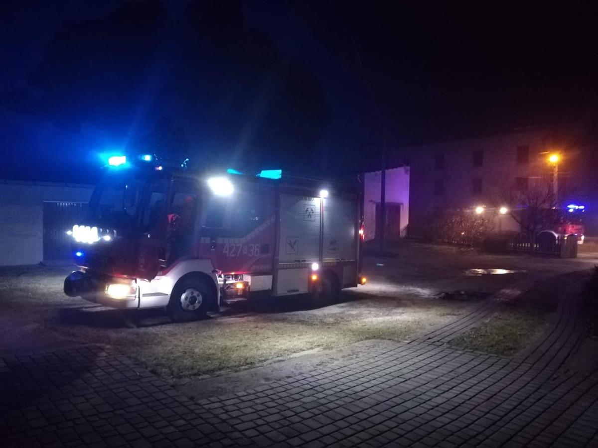 Pożar gasili do świtu