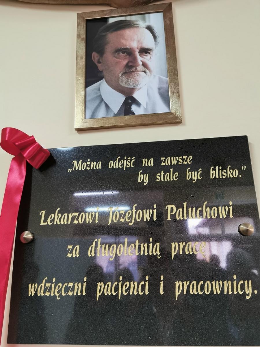 Łukasz Paluch odsłonił tablicę poświęconą ojcu