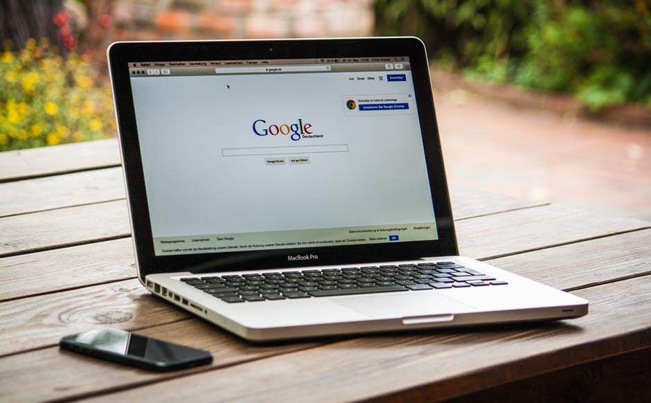 Od czego zależy pozycja w Google? O kolejności wyników wyszukiwania
