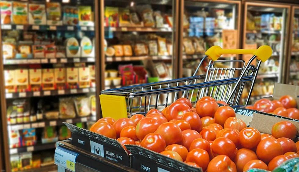 Sklepy czynne, czy nieczynne? Sprawdź czy zrobisz dziś zakupy