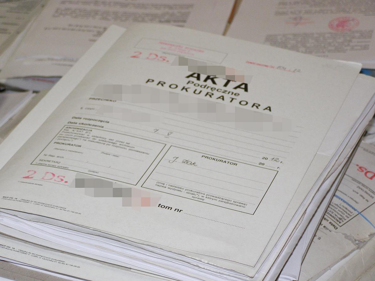 Zaatakował staruszkę szufelką. Zbadali DNA