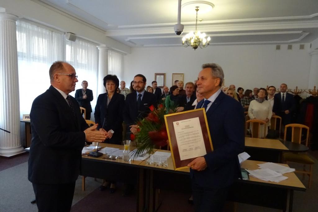 Poseł życzył radnym poszerzenia granic