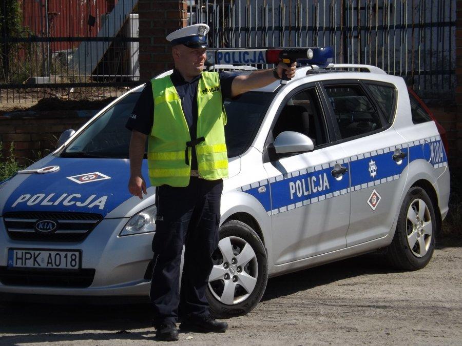 Zatrzymali trzy prawa jazdy i pięć dowodów rejestracyjnych