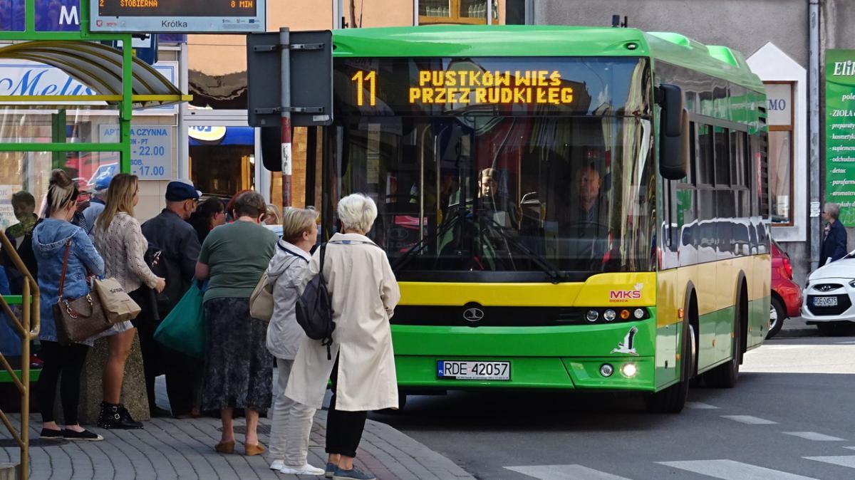 Zanim wyjdziesz na przystanek, sprawdź rozkład jazdy - AKTUALIZACJA