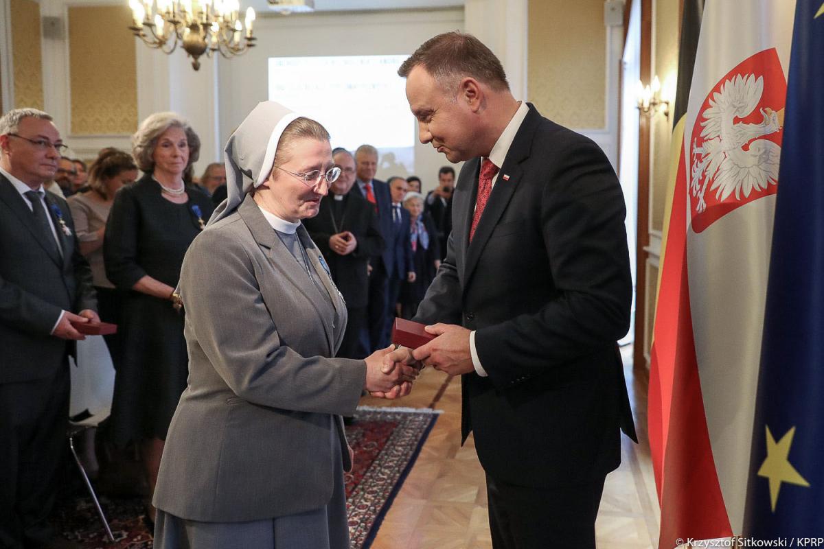 Siostra Dorota Michna odznaczona przez prezydenta