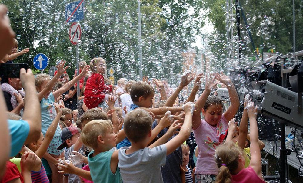 W niedzielę na Rynku będą bańki mydlane i cukierkowa bomba