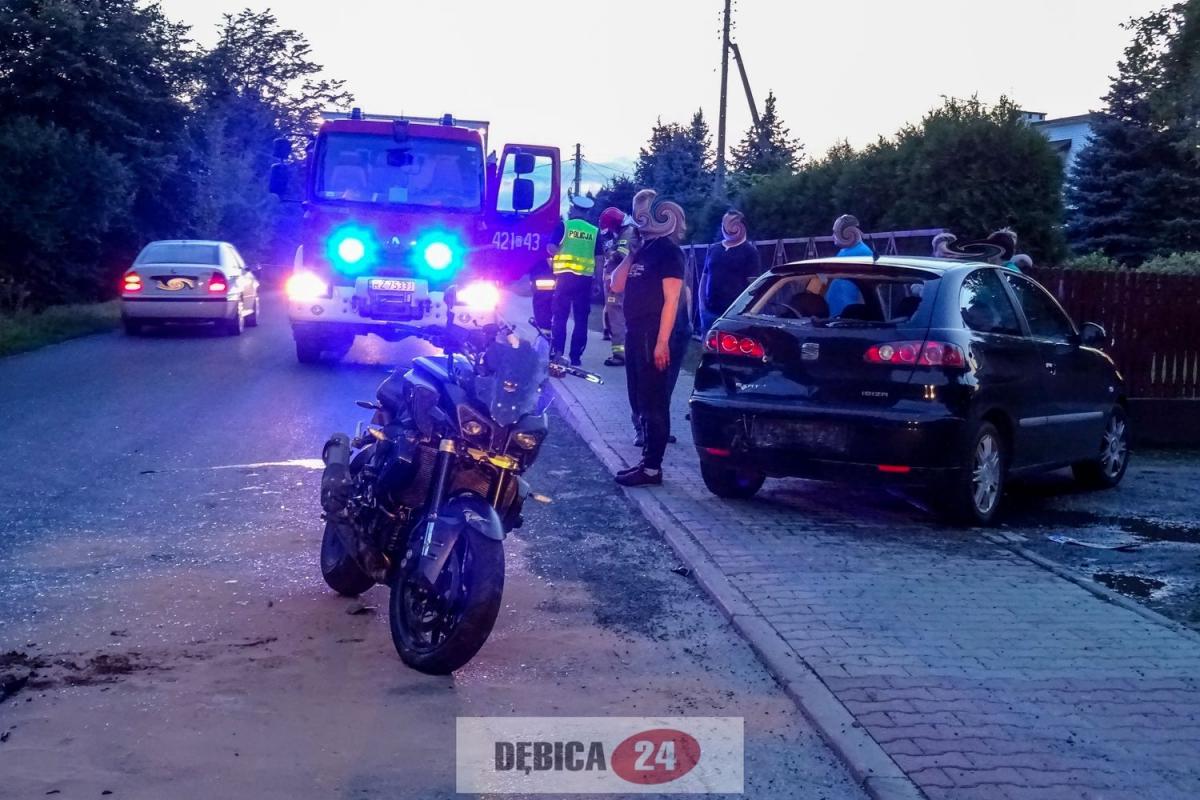 Dwie osoby w szpitalu. Utrudnienia w ruchu - zdjęcia