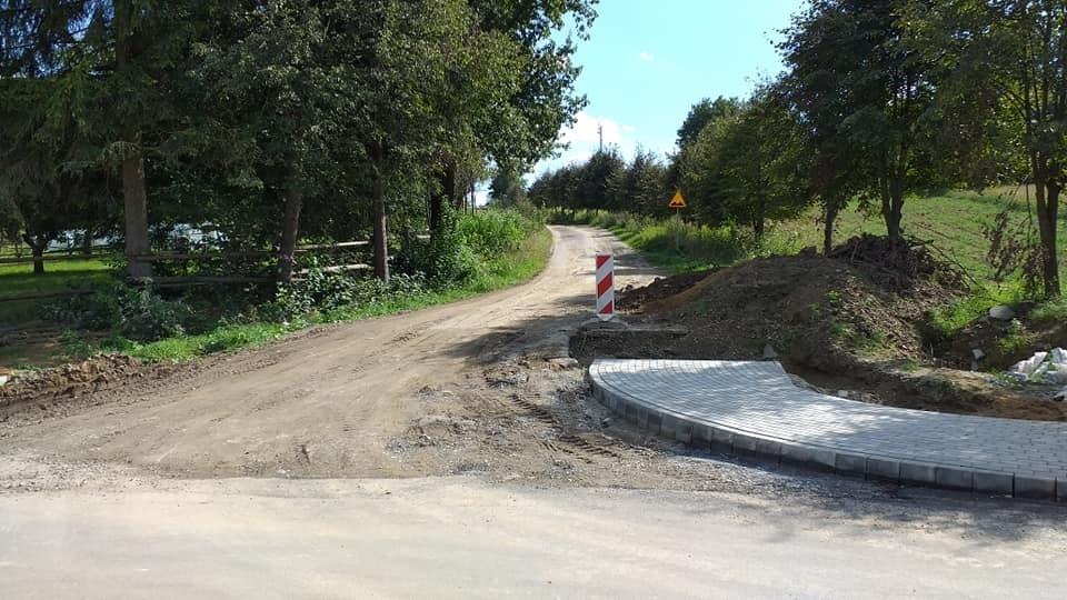 Dostali na drogę między WTZ a Słoneczną