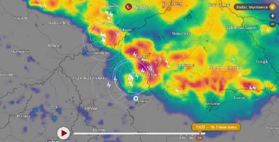 Potężna burza nadciąga od północy