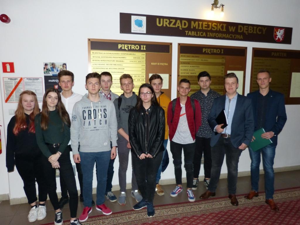 Rada młodzieżowa nie dla nich. Będzie taka, jak chciał PiS