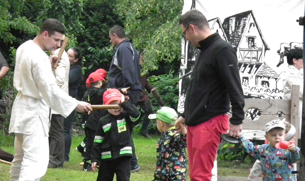 Będą rzeźby, rycerze i otwarte czołgi