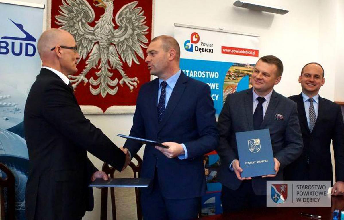 Szkołę specjalną postawią jeszcze w tym roku. W stanie surowym