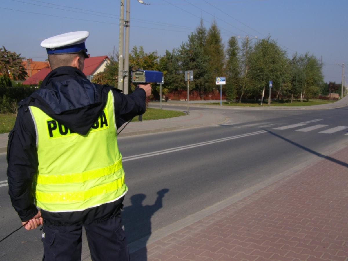 O osiemdziesiąt siedem kilometrów za szybko