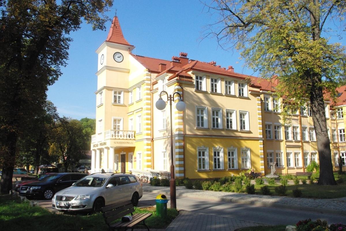 Na posadę w Ratuszu chętnych trzech