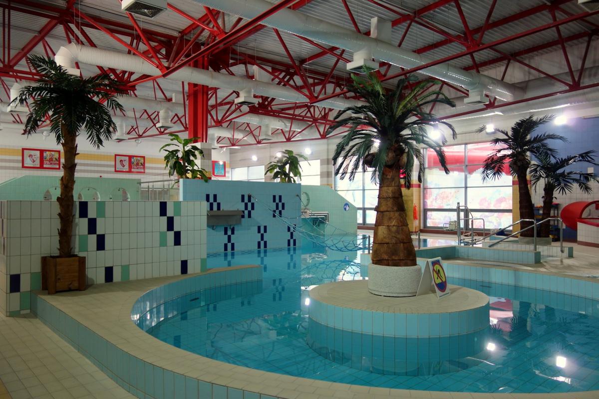 Na lodzie pingwinki i pluszaki, na wodzie - aquatrack