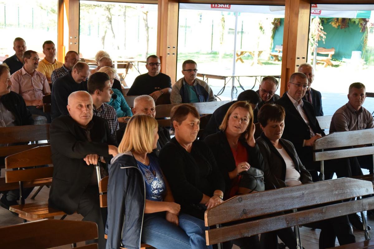 Na spotkaniu w sprawie rury było więcej polityki