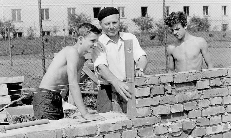 Dębica 1972 - rozpoczęcie budowy trybuny