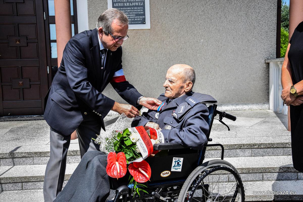 Medal dla kpt. Jacka Popiela - zdjęcia