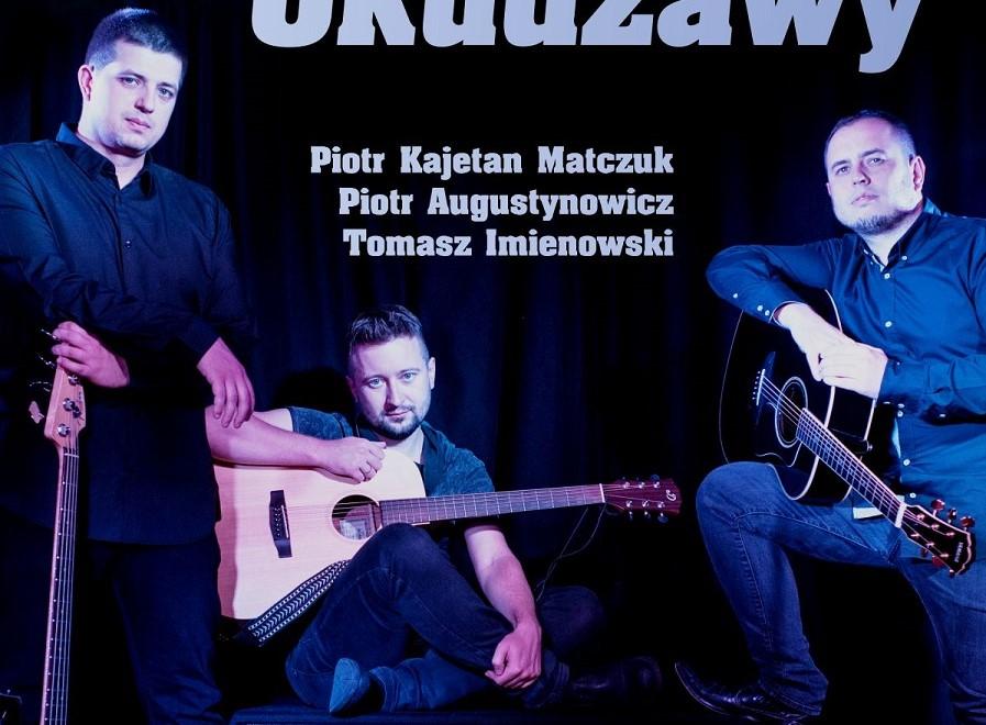 Ballady Okudżawy podczas koncertu w Kosmosie
