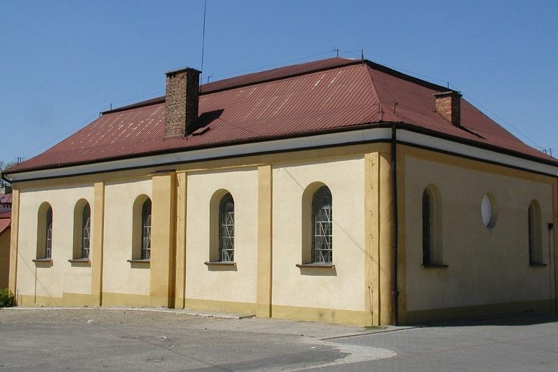 Co z synagogą? Gmina sprzedać nie chce