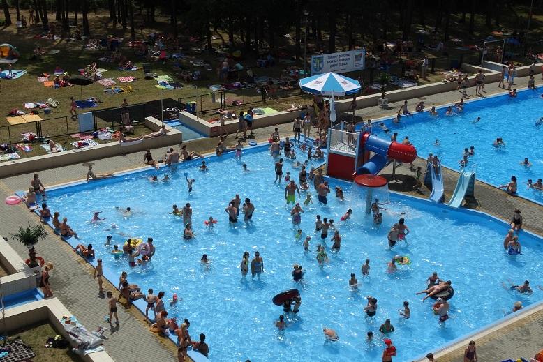 Rekordy na basenie - 8400 biletów sprzedanych w lipcu