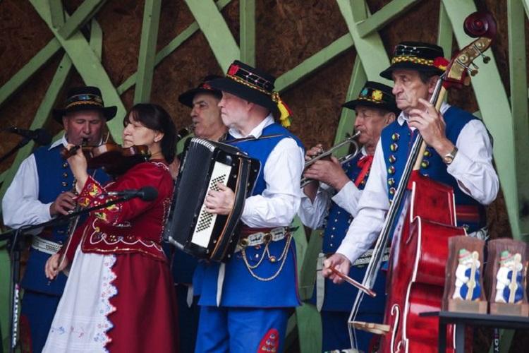 Konfrontacje w Dębicy - dziesięciu laureatów pierwszych miejsc
