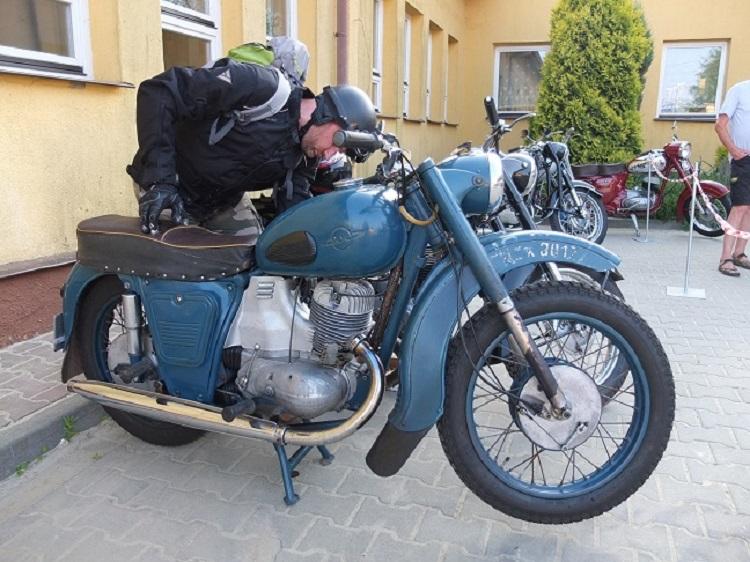 Rajd motocyklowy małą pętlą po gminie Dębica - piknik na Rynku