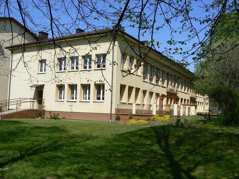 Nareszcie! Ruszyła budowa windy w szkole na Matejki