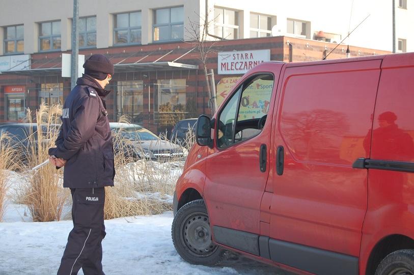 55 mandatów za niezapięte pasy tylko jednego dnia