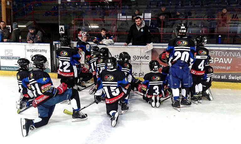 11:2 dla Żaków z UKH Dębica w meczu z Cracovią!