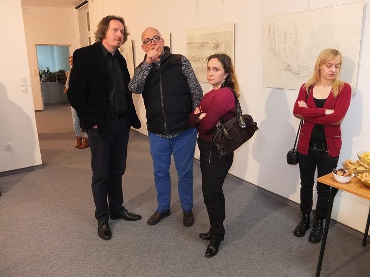 Galeria Sztuki: co się dzieje pomiędzy czarnym, a białym?