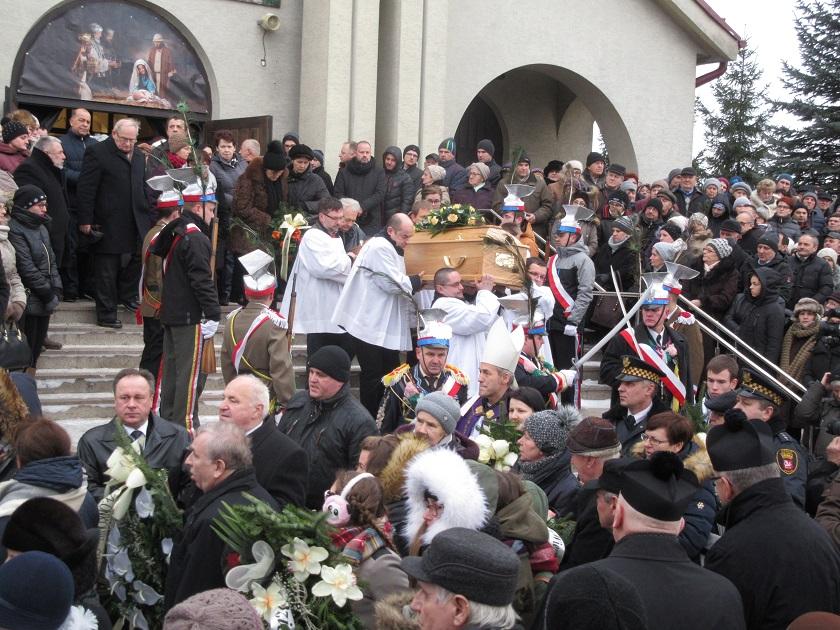 Zakończył się pogrzeb ks. Kazimierza Dominiaka