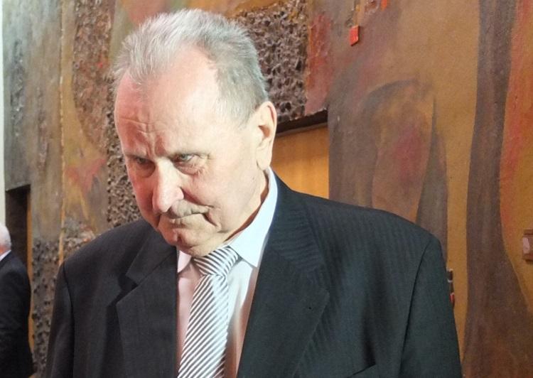 Edward Brzostowski listy pisze