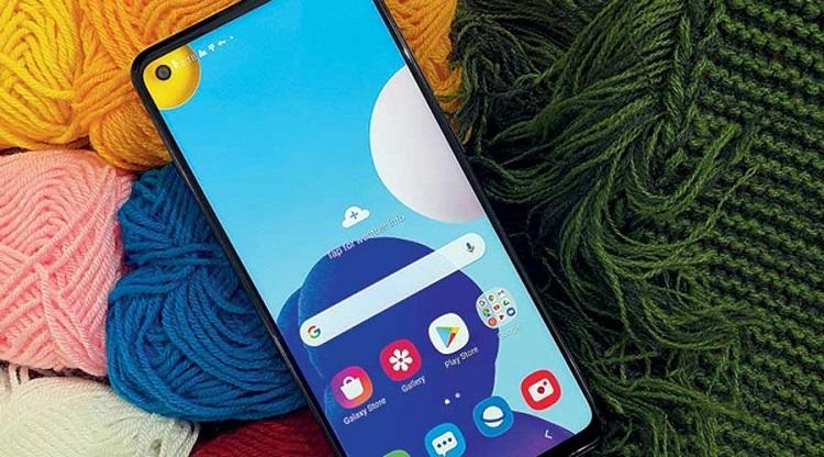 Jakie wybrać szkło na ekran i etui ochronne do Samsunga Galaxy A31?