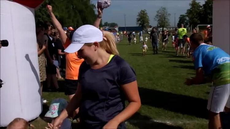 Minimaraton z Tikkurila - najmłodsi biegacze na trasie (wideo)
