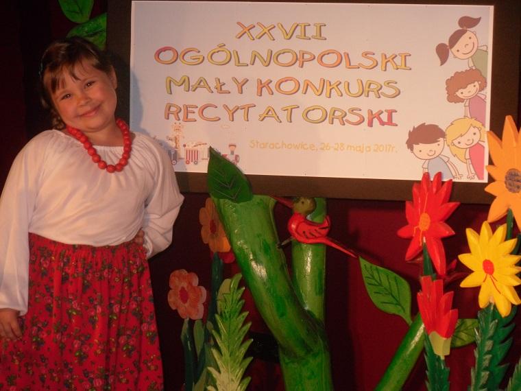 Asia Bunar: zobacz jak rewelacyjnie recytuje Chotomską
